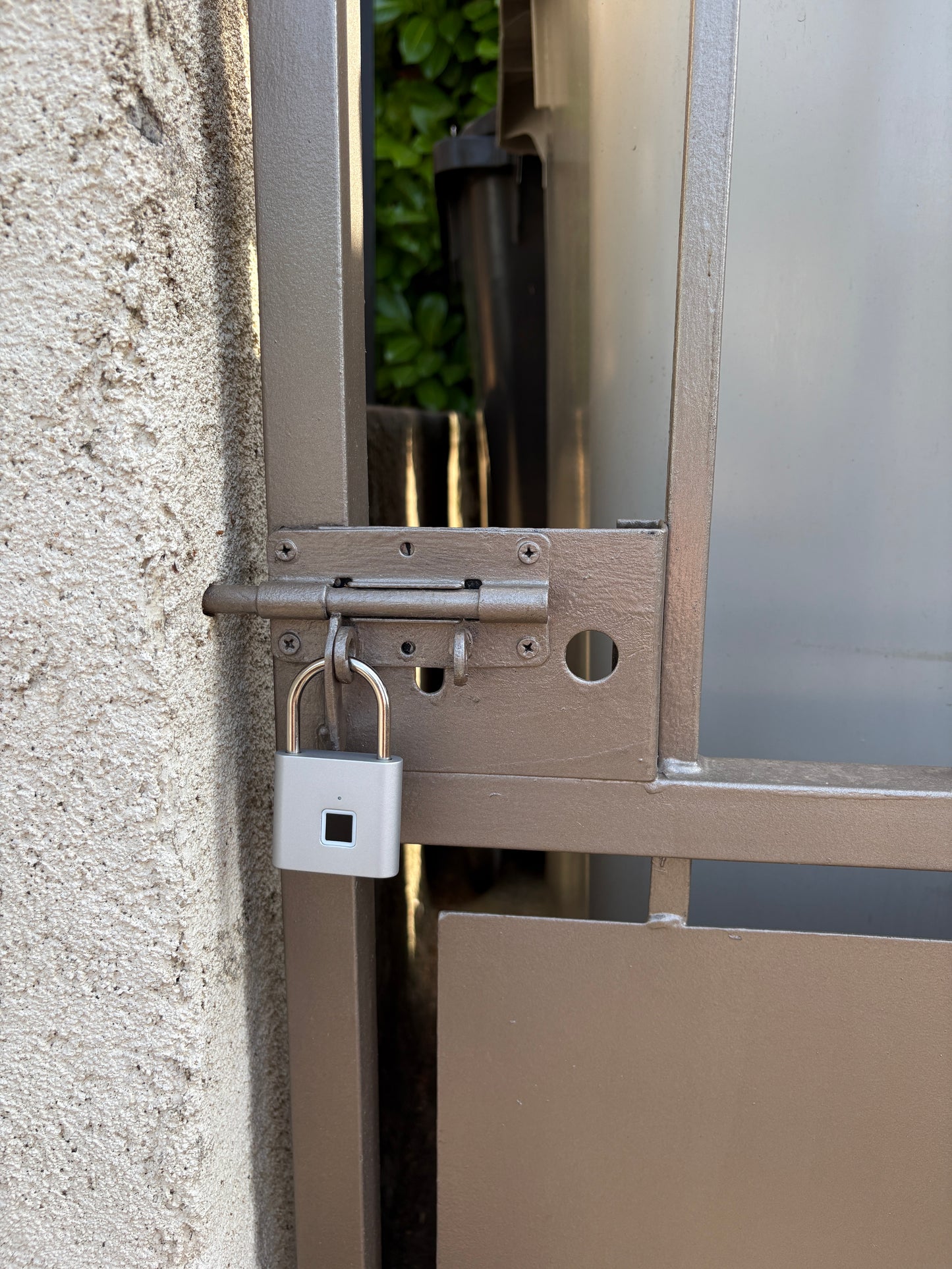 Cadenas à Empreinte Digitale - Sécurisez vos affaires sans clé